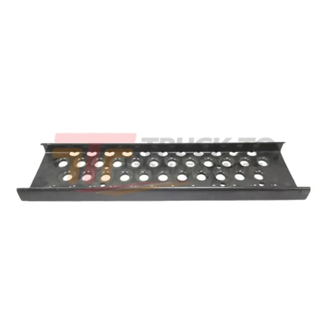 1675492C2 International Step, Fuel Tank Upper - Truck To Trailer