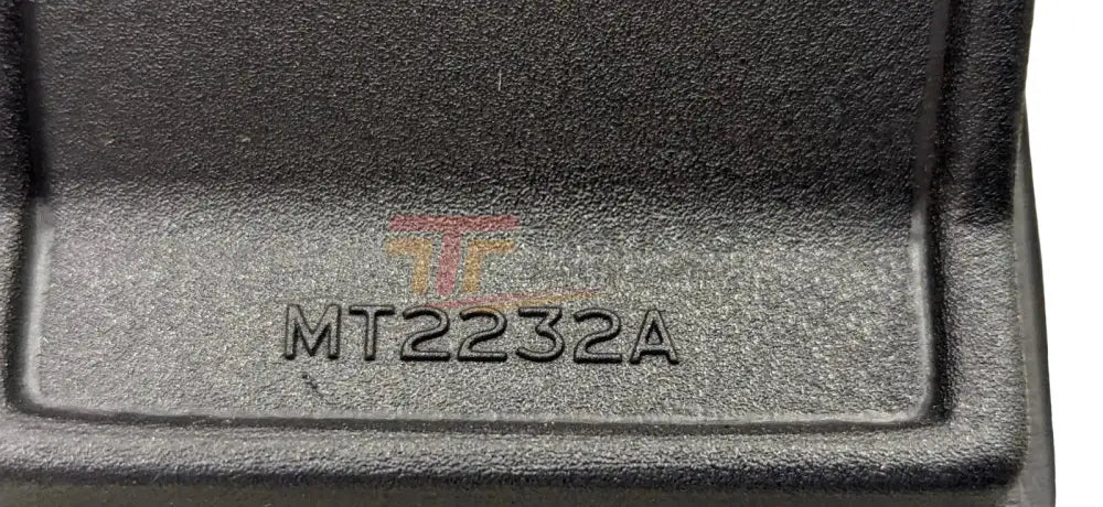 1693633C1 Genuine International Radiator Tank - RADIATOR TANK