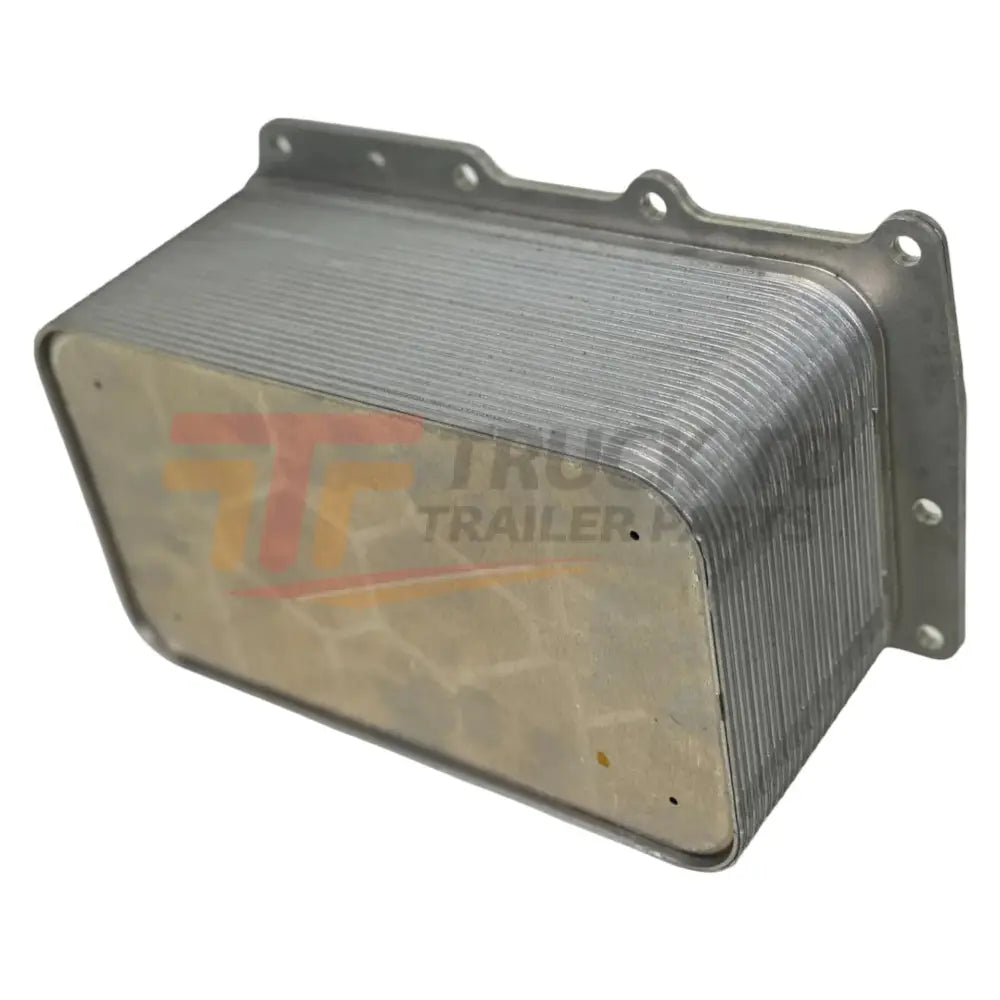 1725348 Genuine Paccar Engine Oil Cooler - Truck To Trailer