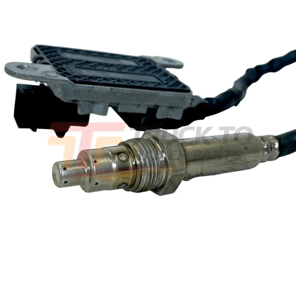 1954666PE Genuine Paccar Nitrogen Oxide Nox Sensor - Truck To Trailer