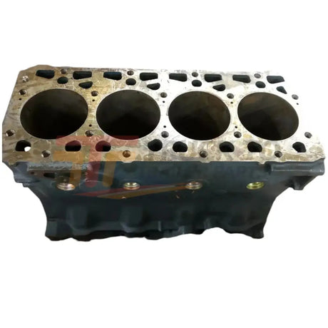19617-01010 Kubota Crankcase - Truck To Trailer