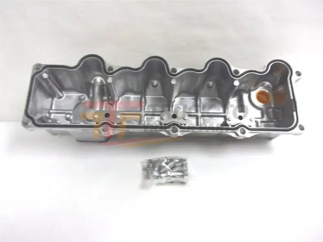 1E334-14500 Kubota Head Cover Assembly - Truck To Trailer