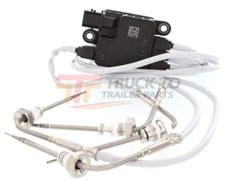 2131538PE Genuine Paccar Temperature Sensor - Truck To Trailer