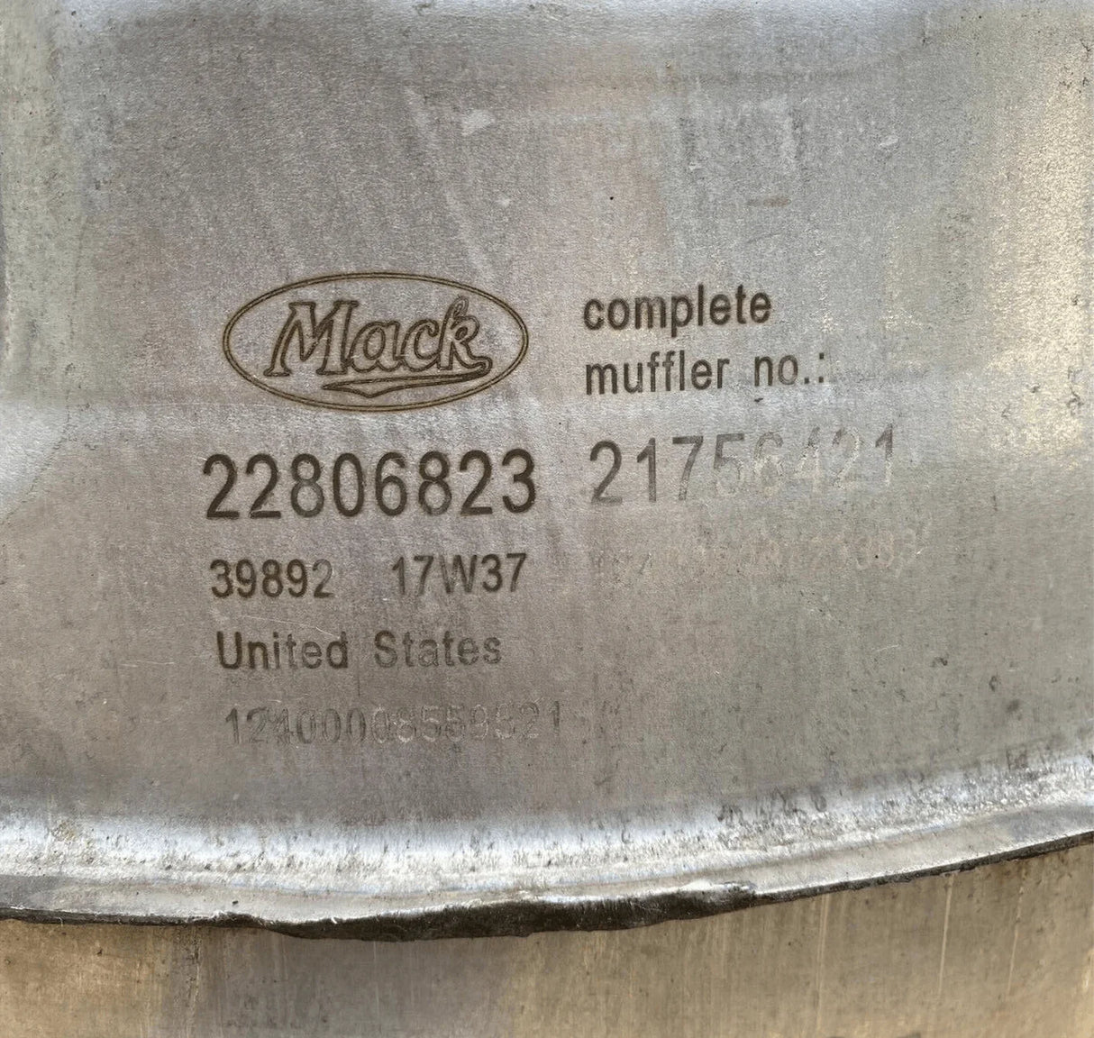 21126692 Oem Mack Muffler Assembly For Mack Mp8 Volvo - Truck To Trailer