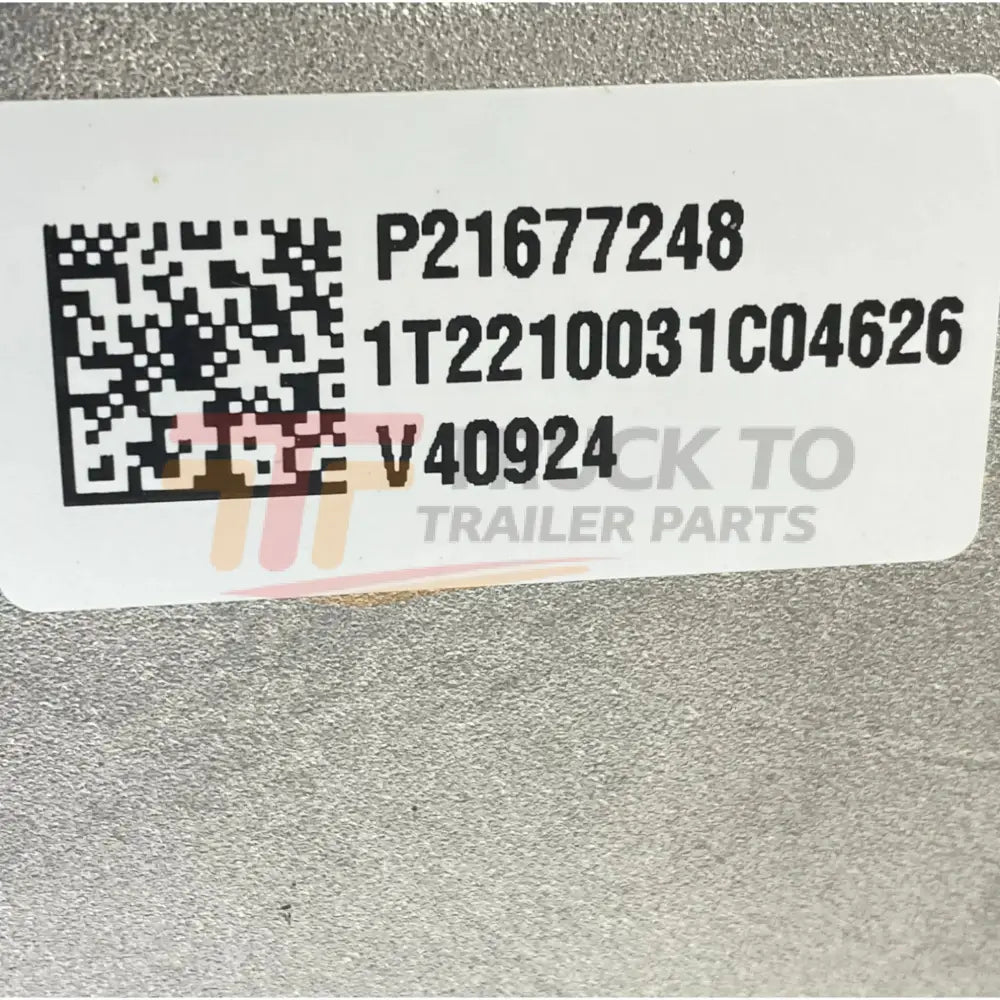 21545620 Genuine Volvo Oil Cooler Cover - Truck To Trailer