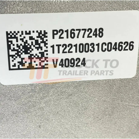 21545620 Genuine Volvo Oil Cooler Cover - Truck To Trailer