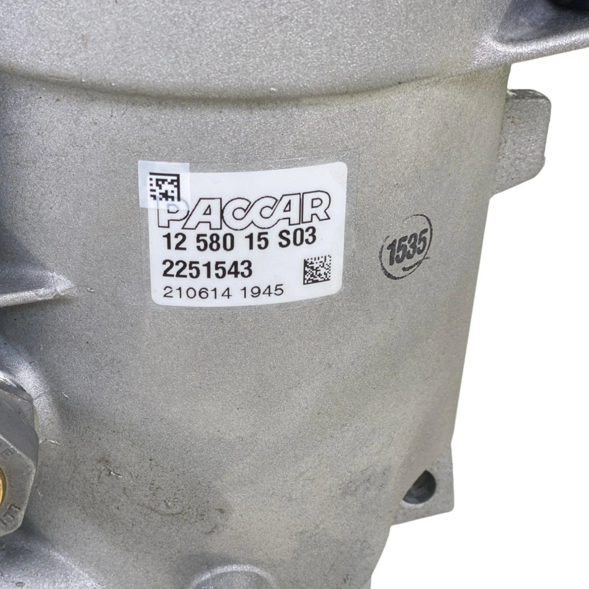 2251543PE Genuine Paccar Oil Cooler Module - Truck To Trailer