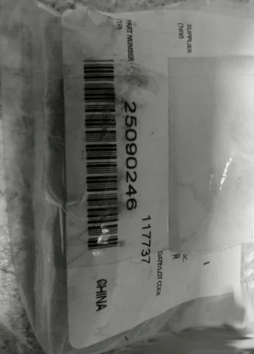 25090246 Genuine Volvo Adapter - Truck To Trailer