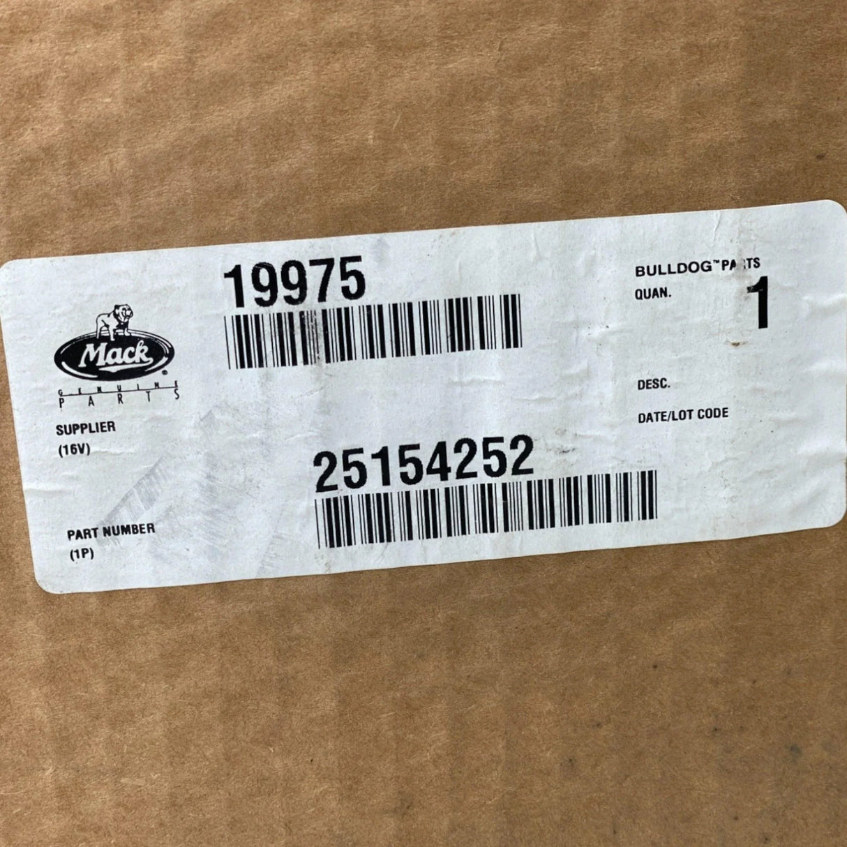 8885502 Genuine Mack Headlamp Complete For CH612 CH613 1999-2005 - Truck To Trailer