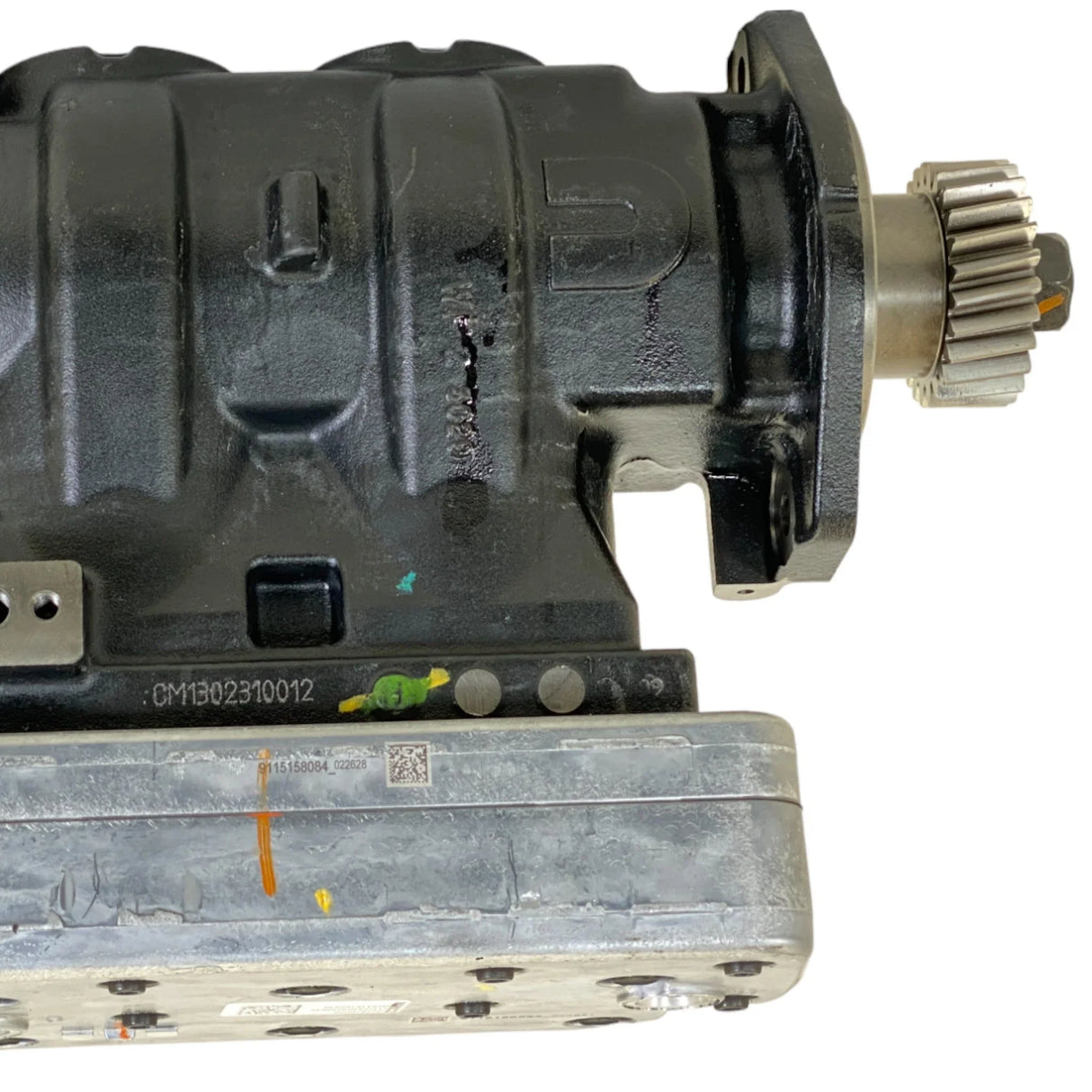1650792041 Genuine Cummins Air Compressor - Truck To Trailer