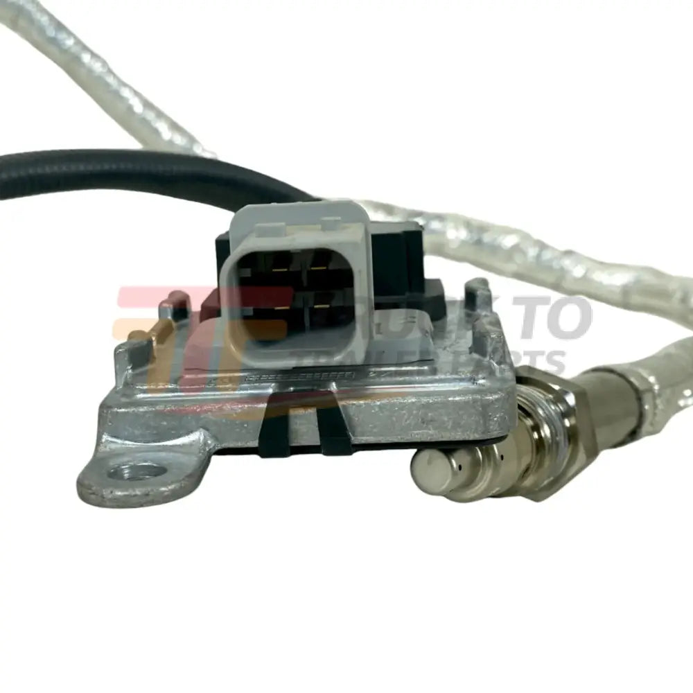 2872948 Genuine Cummins NOX Nitrogen Oxide Sensor For Cummins 6.7L - Truck To Trailer