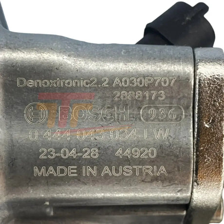 2888173Nx Genuine Cummins Diesel Exhaust Fluid Doser Injector 2.2 - Truck To Trailer