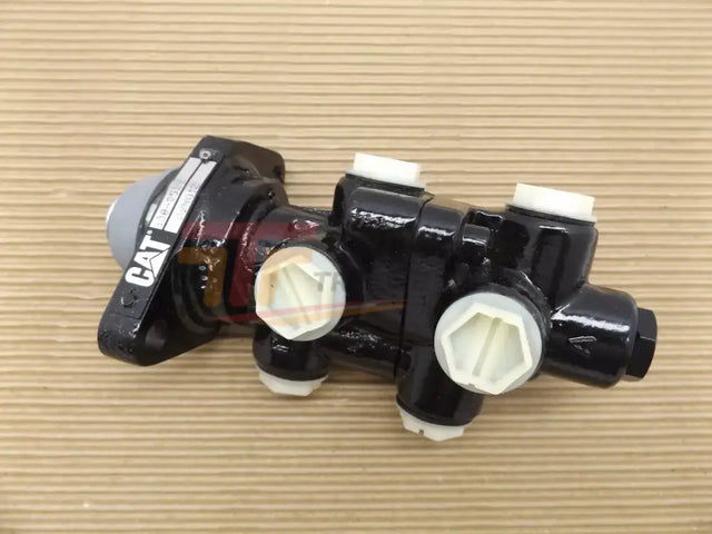308-9523 Genuine CAT Brake Valve - Truck To Trailer