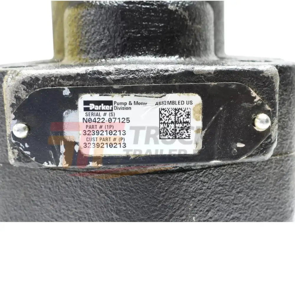 3239210213 Parker Hydraulic Motor - Truck To Trailer