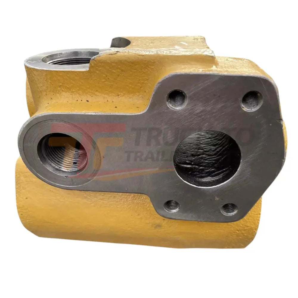 373-2960 Caterpillar Transmission Oil Manifold - Truck To Trailer