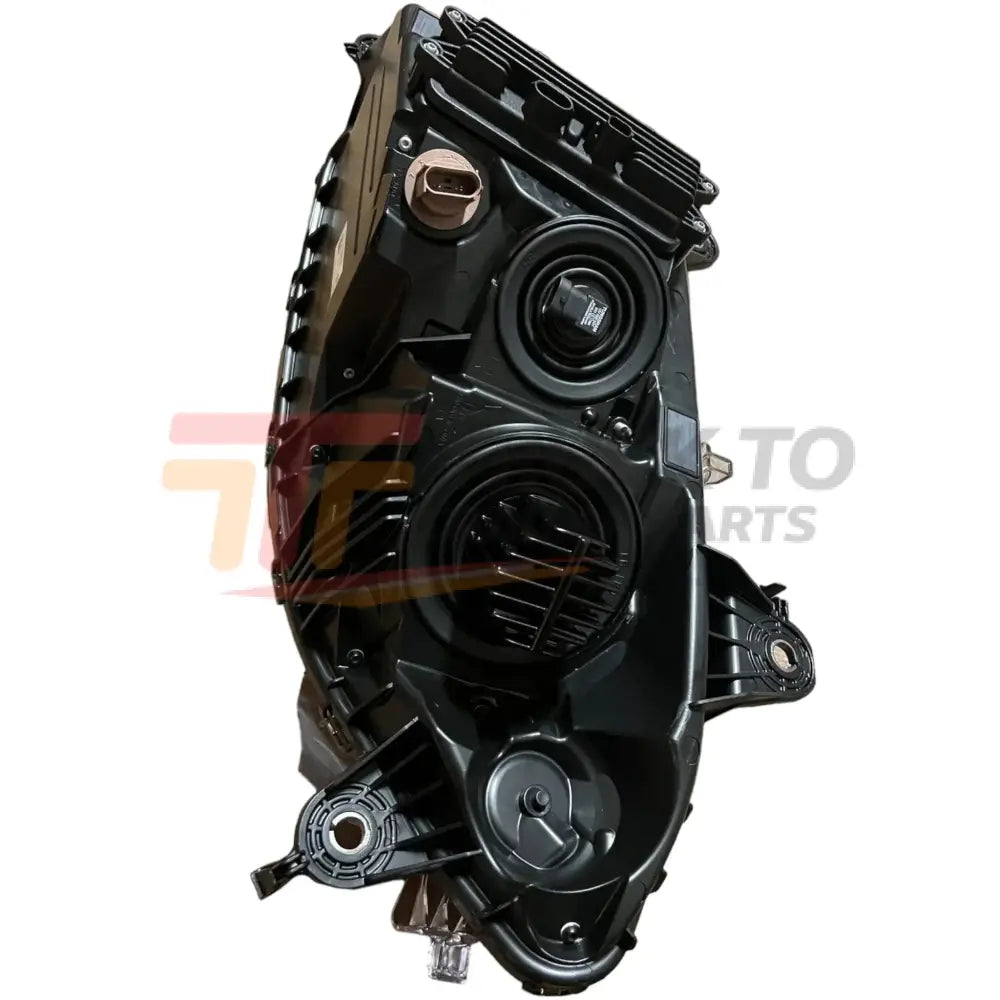 4049968C99 Genuine International Right Led Headlight - Truck To Trailer