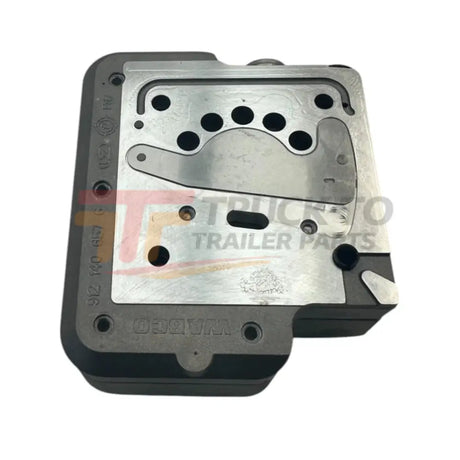 4337592 Genuine Cummins Air Compressor Head Kit For Cummins - Truck To Trailer
