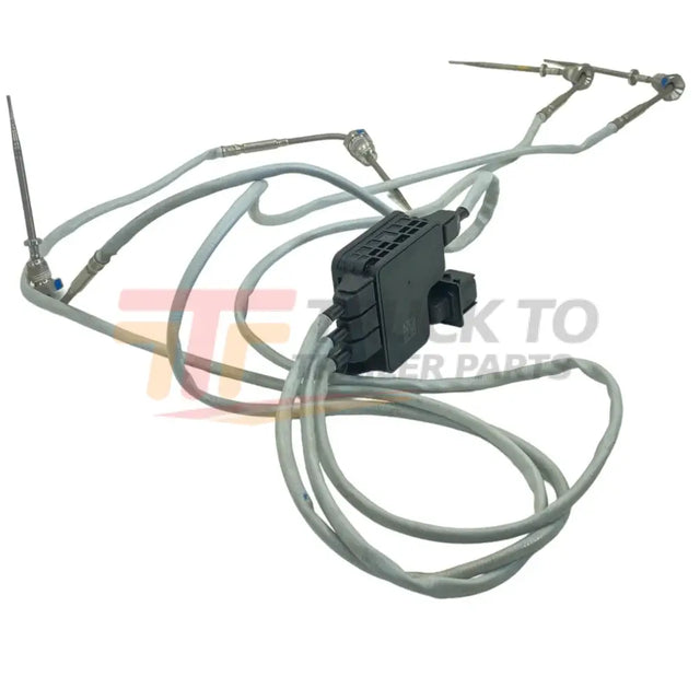 4384565 Genuine Cummins Engine Coolant Temperature Sensor - Truck To Trailer