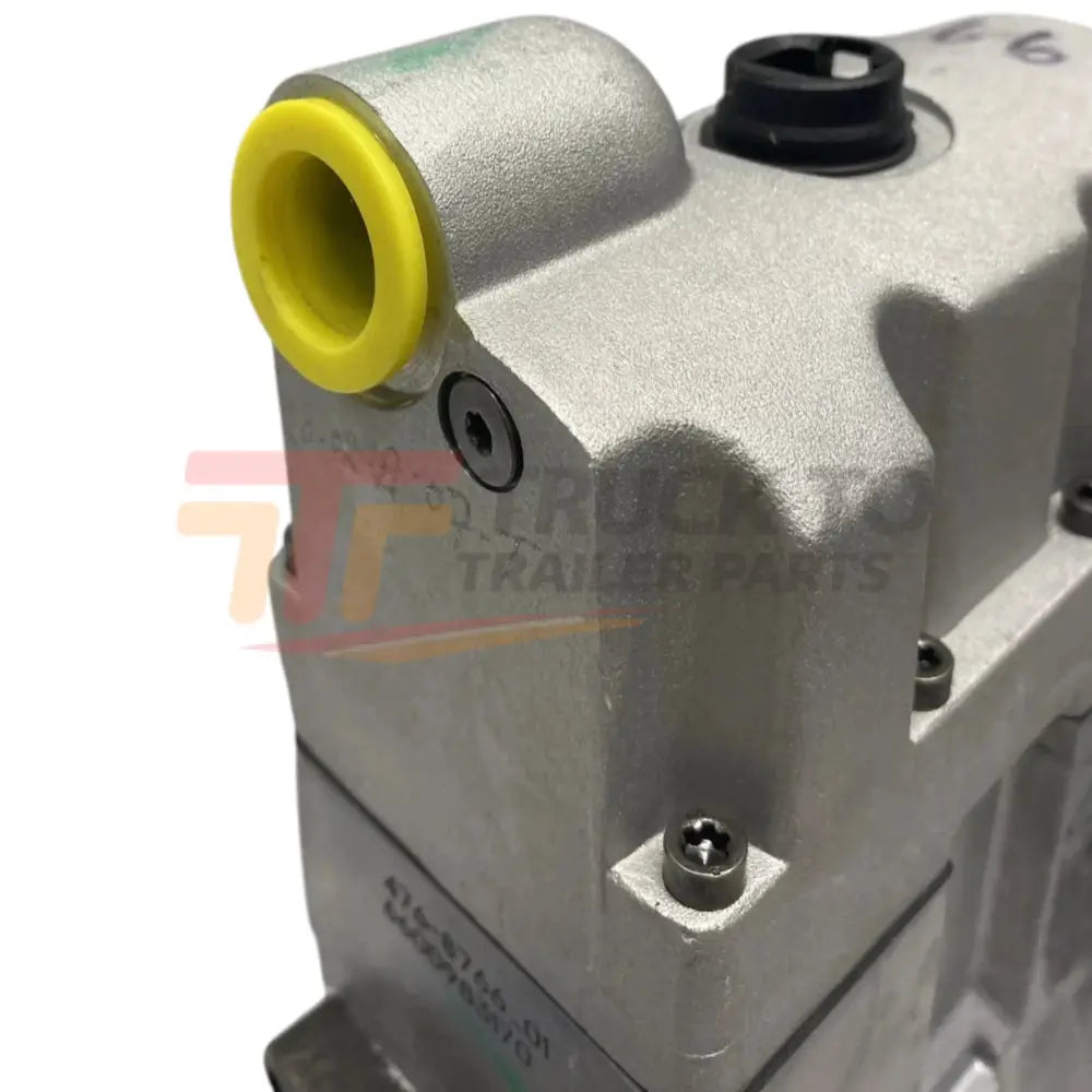 476-8766 Genuine Caterpillar High Pressure Oil Pump - Truck To Trailer