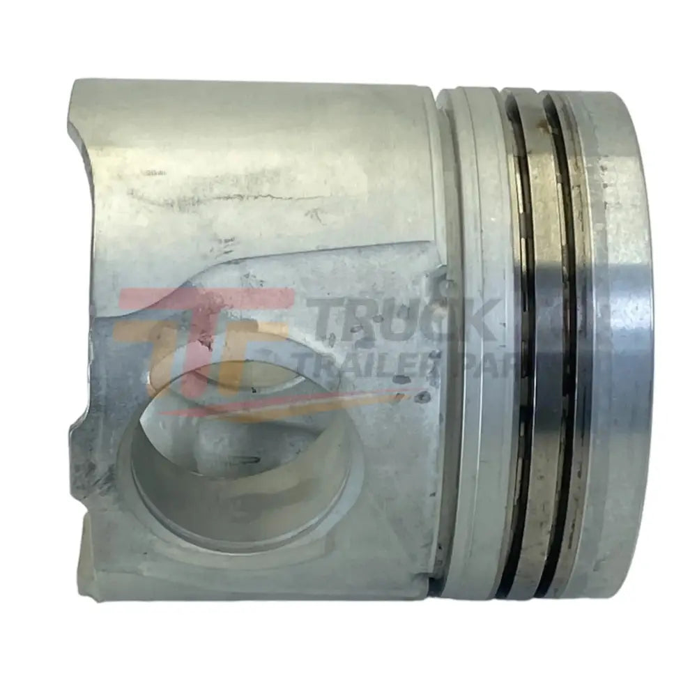 4955530 Genuine Cummins Engine Piston Kit - Truck To Trailer