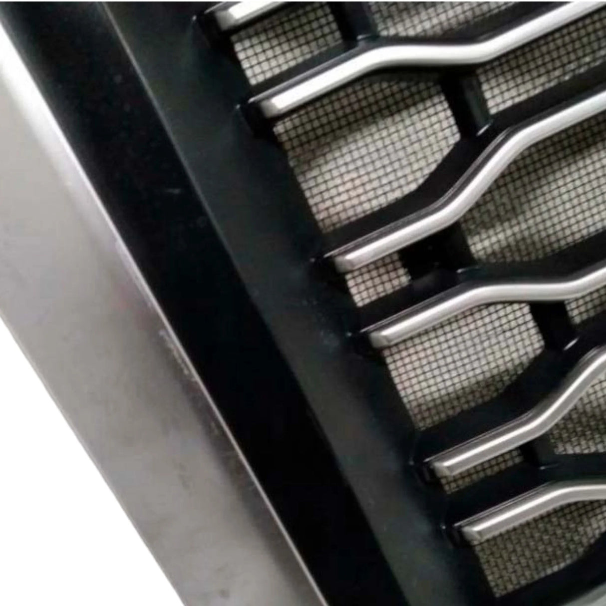 84724157 Genuine Volvo Grating - Truck To Trailer