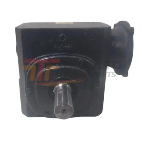 4Z015 Dayton C-Face Speed Reducer - Truck To Trailer