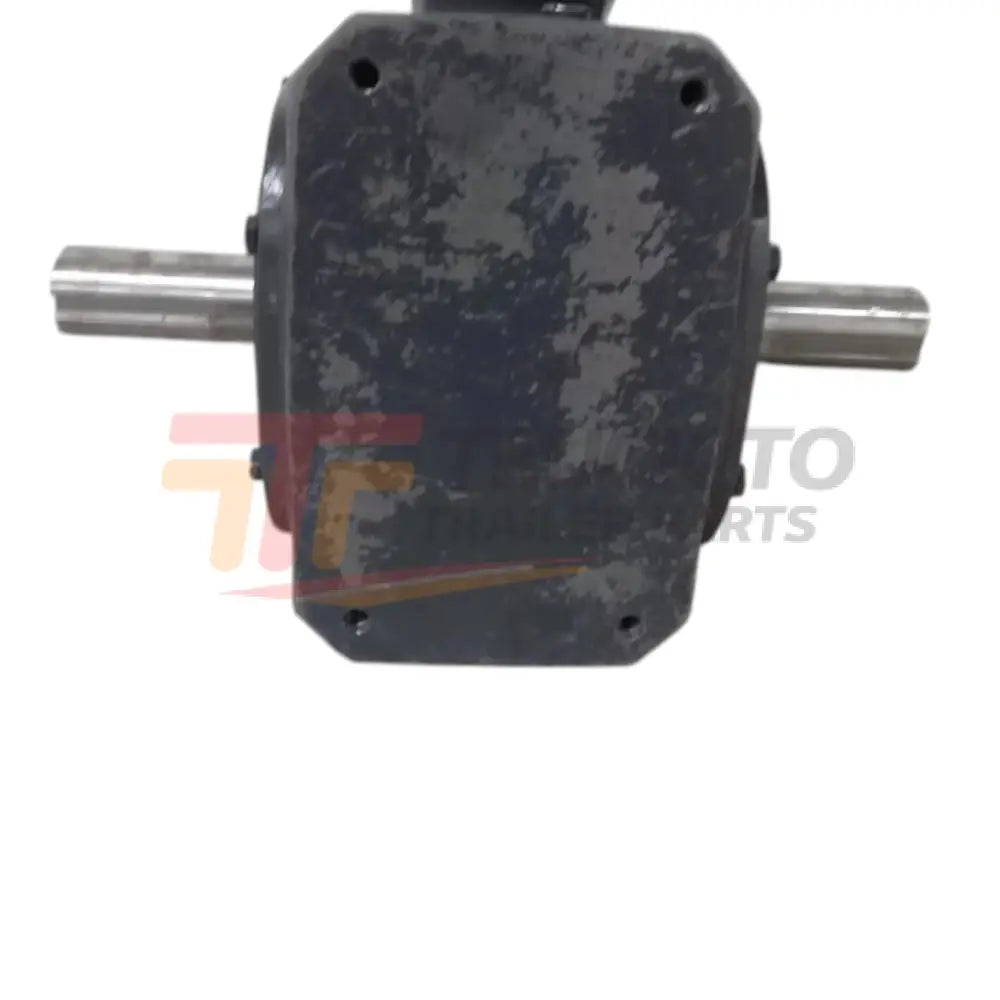 4Z017 Dayton C-Face Speed Reducer - Truck To Trailer