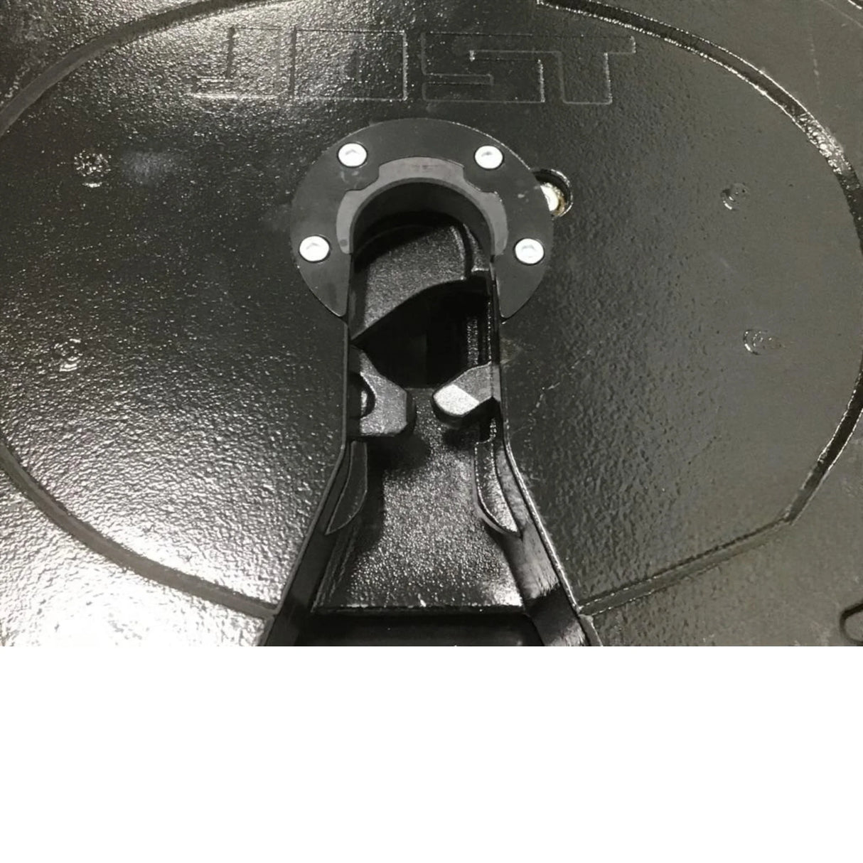 20433919 Genuine Mack Fifth Wheel - Truck To Trailer