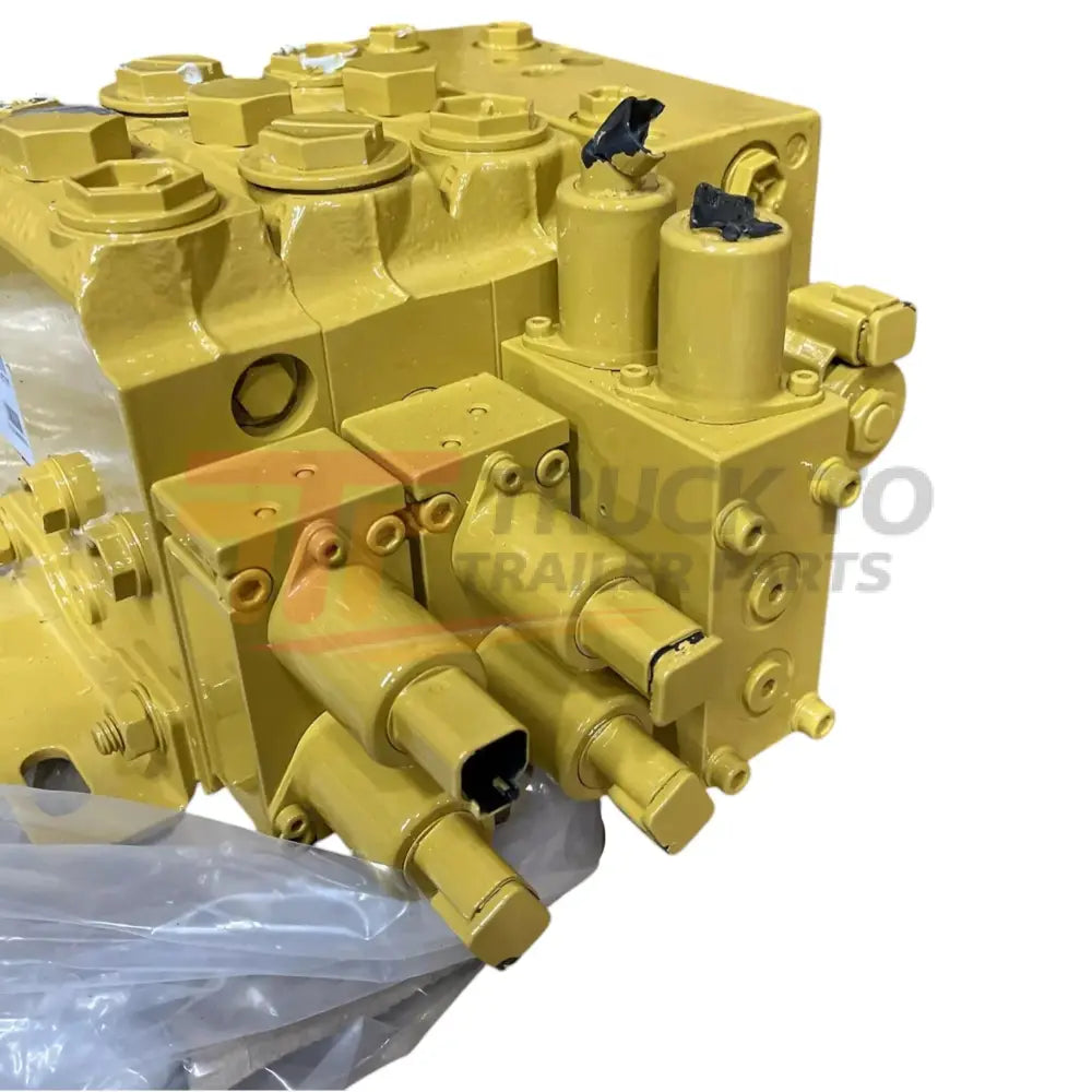 625-5797 Caterpillar Hydraulic Control Valve - Truck To Trailer