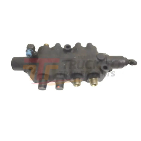 68773-61610 Kubota Valve KH-151 KH-191 - Truck To Trailer