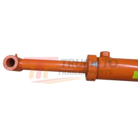 70050-01167 Kubota Hydraulic Cylinder M1820 Front Loader - Truck To Trailer