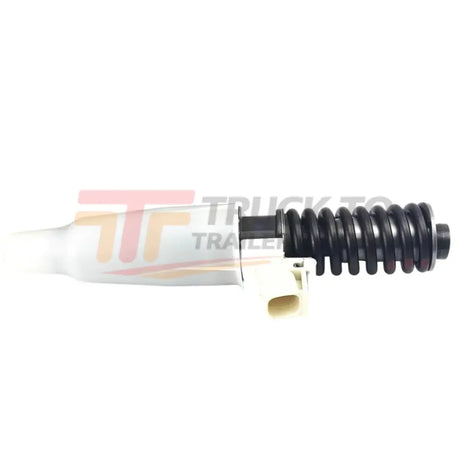 85148520 Genuine Volvo Fuel Injector No Core Charge - Truck To Trailer