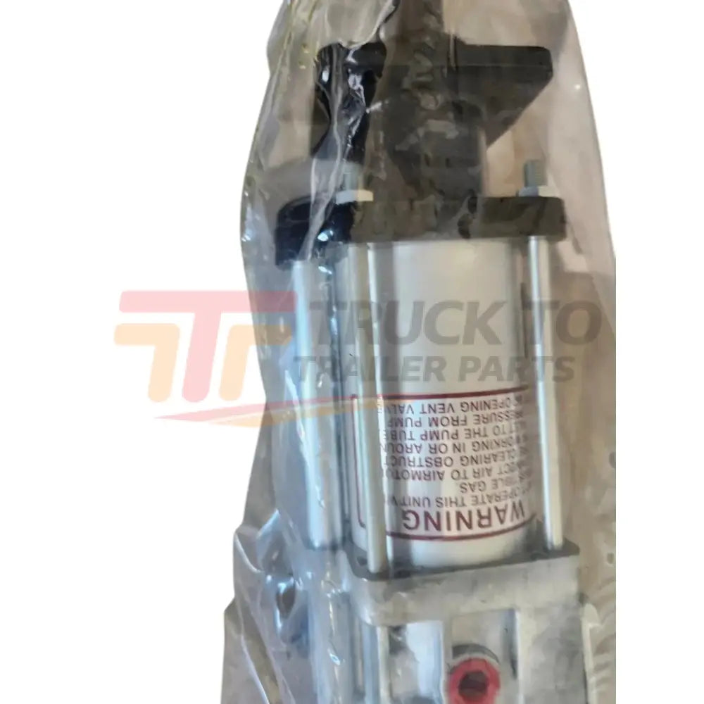 8X-2317 Genuine Cat Pump - Truck To Trailer