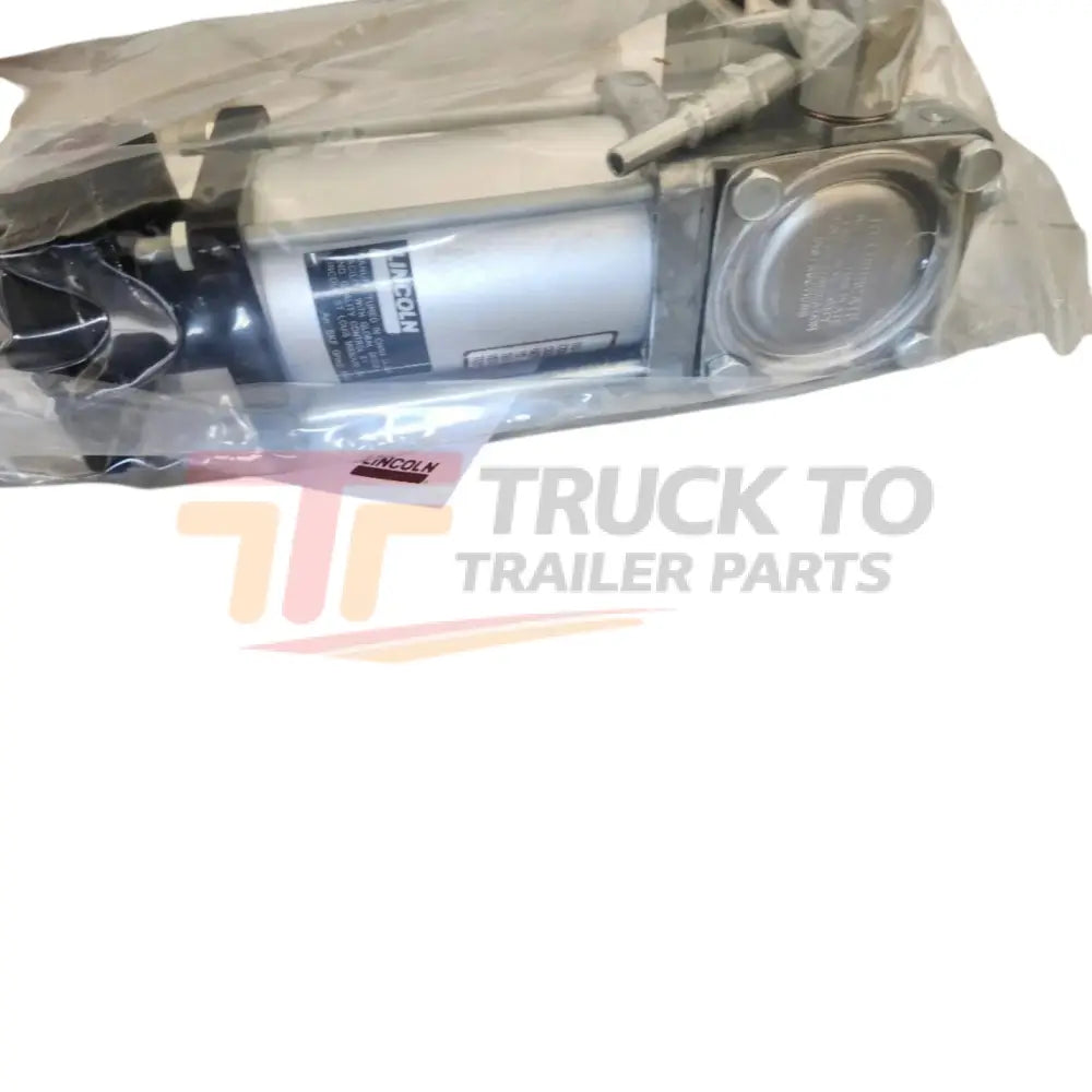 8X-2317 Genuine Cat Pump - Truck To Trailer
