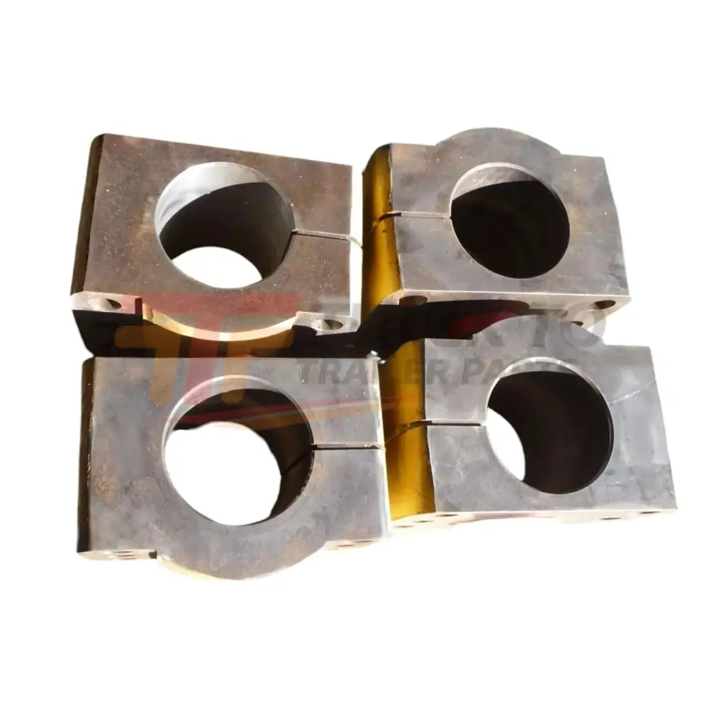 8X-2944 CAT Axle Housing Cap - Truck To Trailer