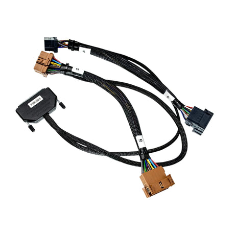 9990025 Genuine Mack Adapter - Truck To Trailer