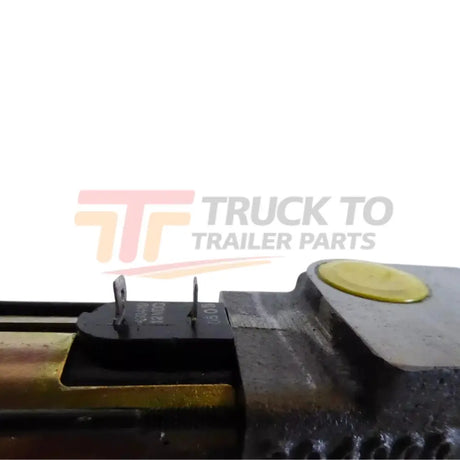 999401-12B Parker Sectional Valve - Truck To Trailer