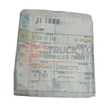 9996896 Genuine Mack Retainer - Retainer