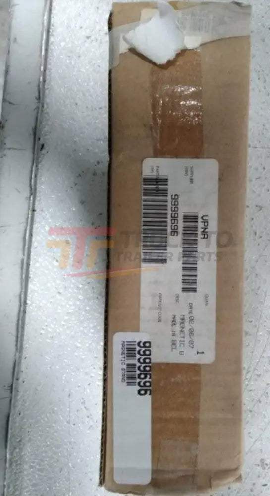 9999696 Genuine Volvo Magnetic Stand - Truck To Trailer