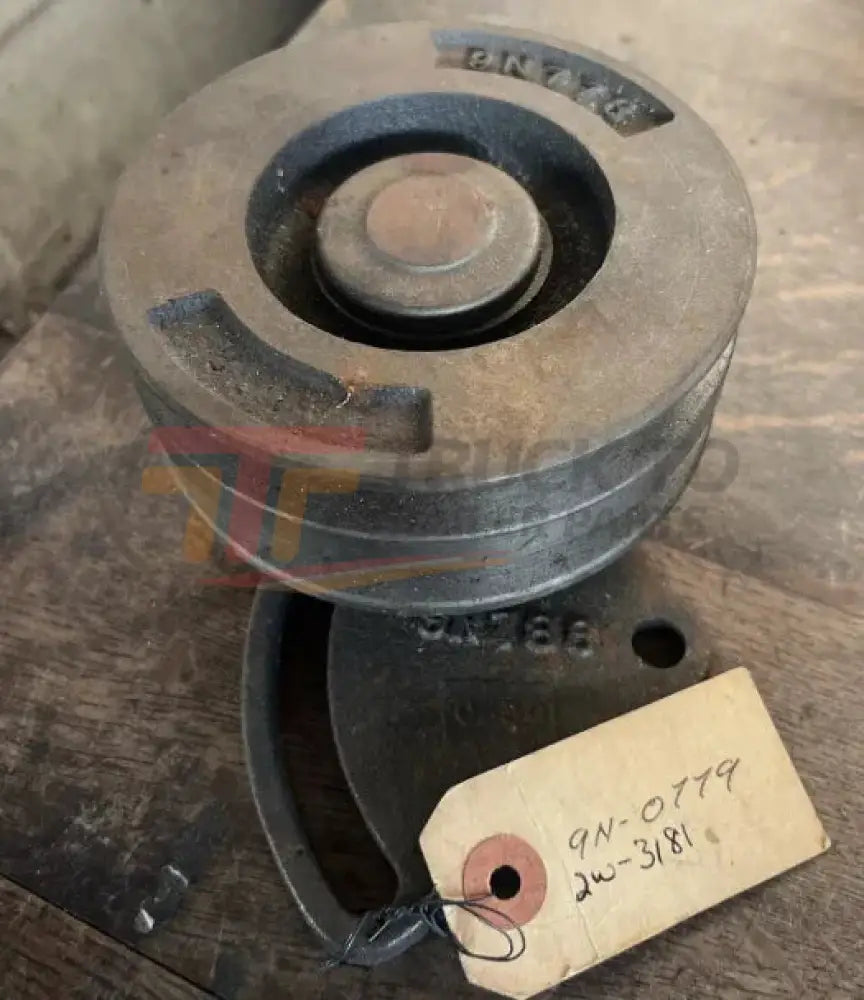 9N-0779 CAT Pulley A - Truck To Trailer