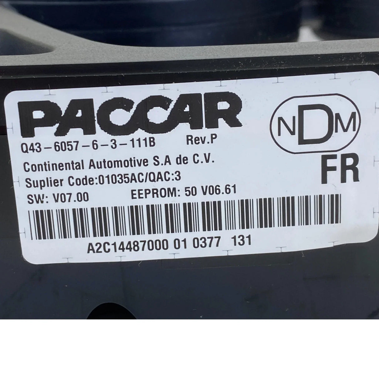Q43605763111B Genuine Paccar Instrument Cluster Black Bezel - Truck To Trailer