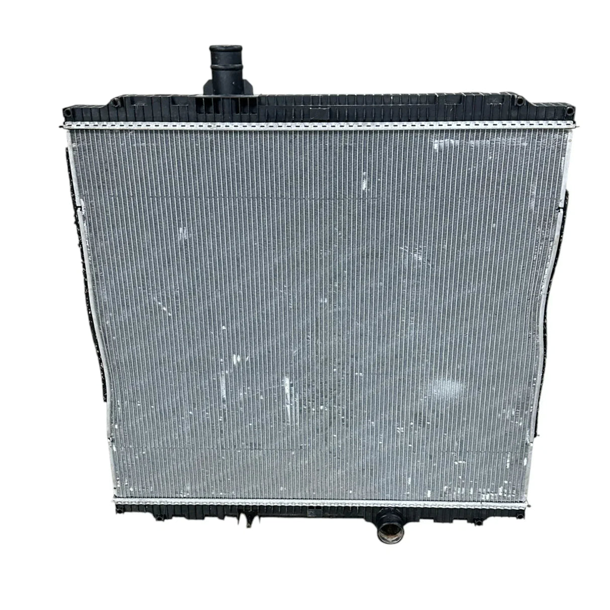 N8061001 Genuine Paccar Radiator Core & Tank Assembly Standard - Truck To Trailer