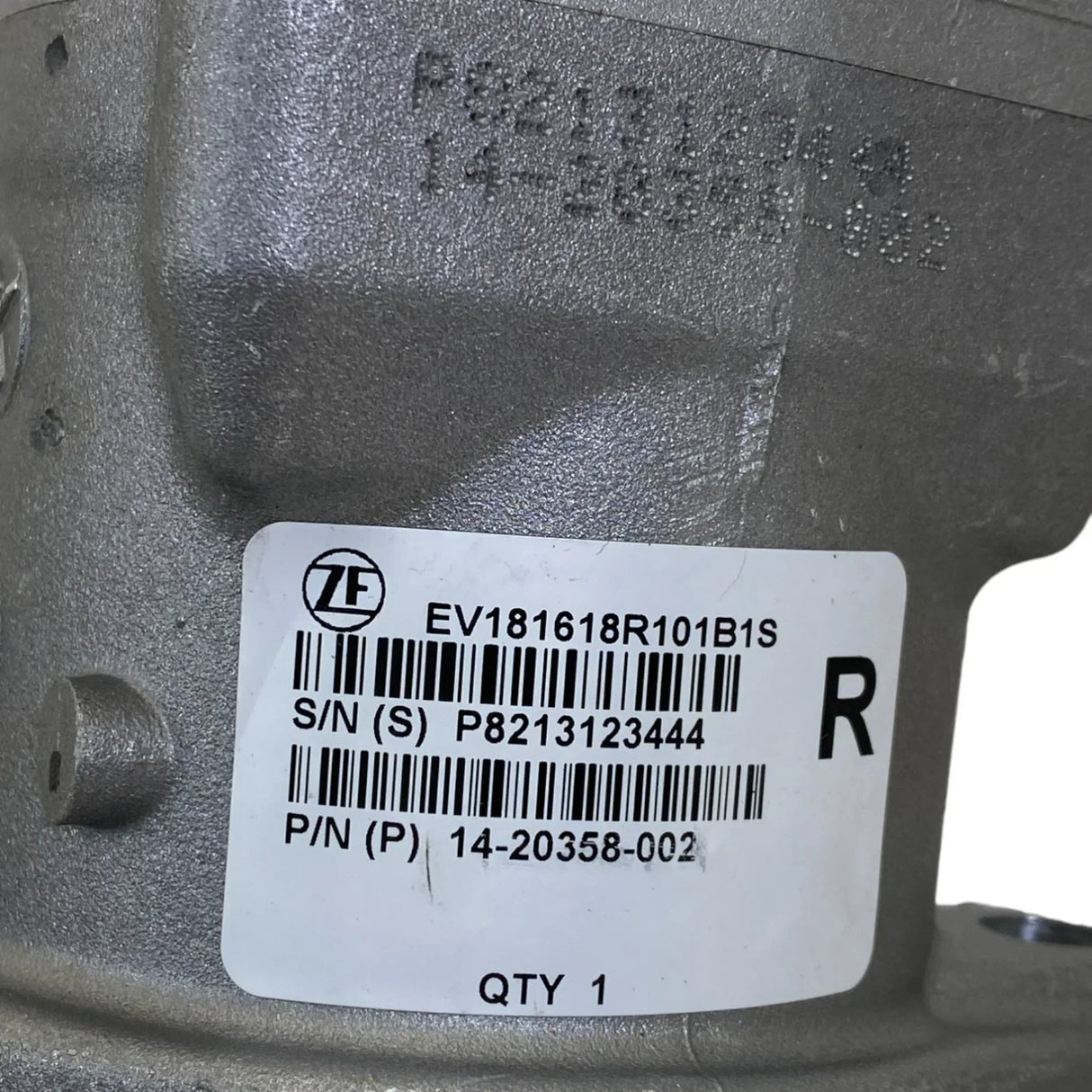 1420739002 Genuine Freightliner Power Steering Pump - Truck To Trailer