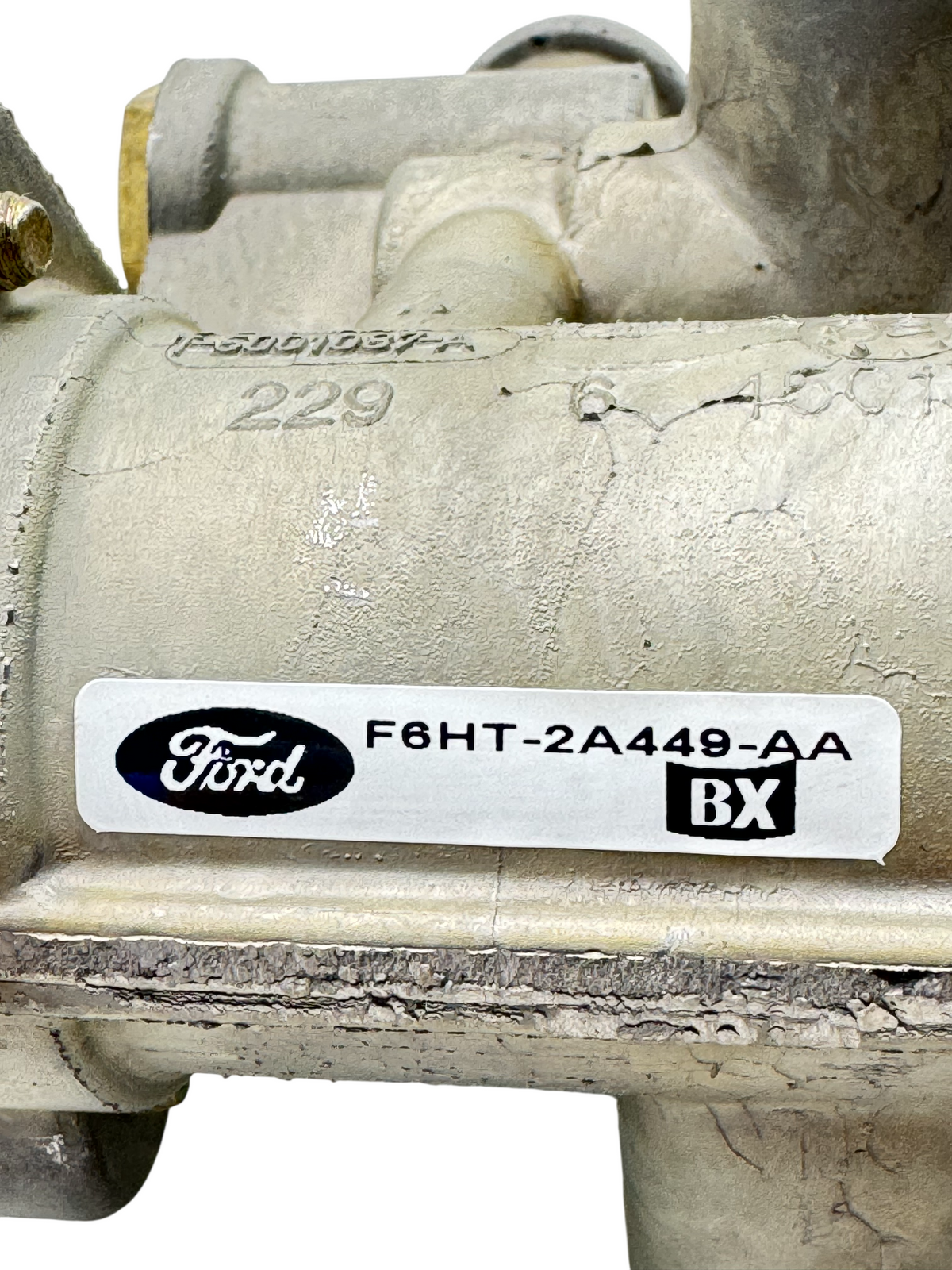 1676684C1 Genuine International Hydraulic Relay Valve HR-1
