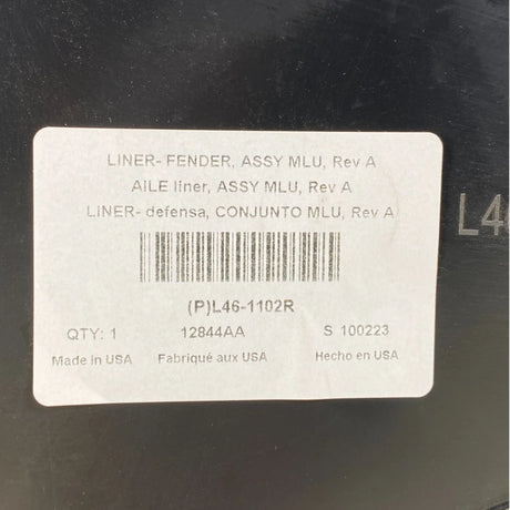 L46-1102R Genuine Kenworth Right Side Liner Fender - Truck To Trailer