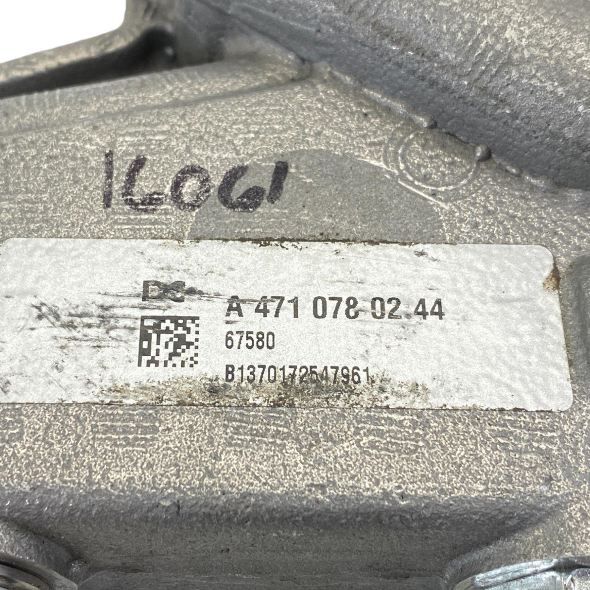 A4710780244 Genuine Detroit Diesel Fuel Filter Base Flange - Truck To Trailer