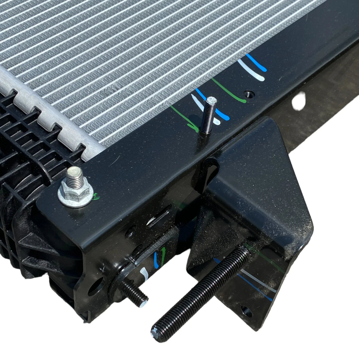 TXE1003850D Genuine Freightliner Radiator Assembly - Truck To Trailer
