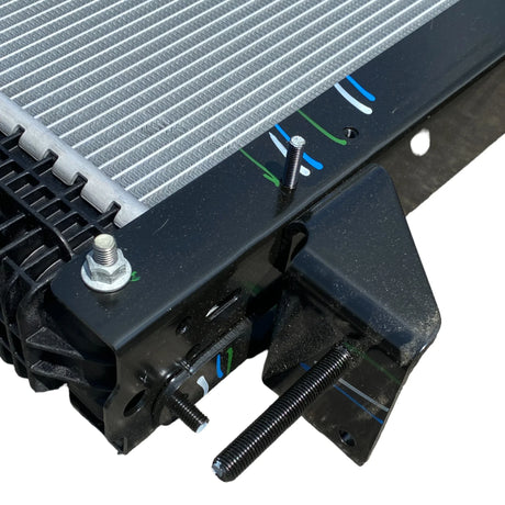TXE1003850D Genuine Freightliner Radiator Assembly - Truck To Trailer