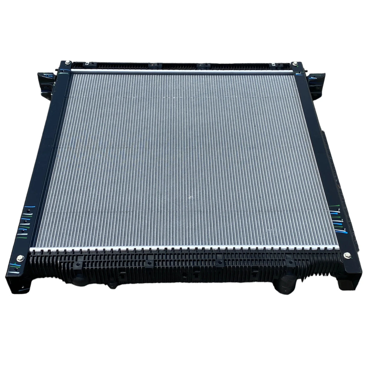 TXE1003850D Genuine Freightliner Radiator Assembly - Truck To Trailer
