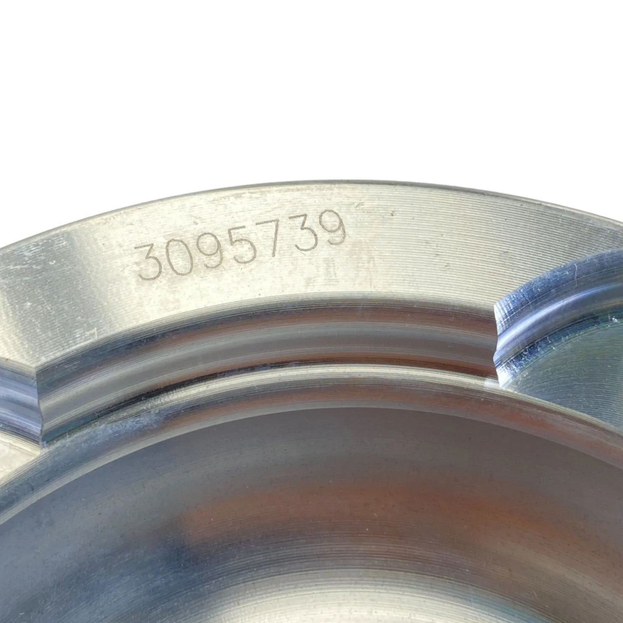 133330 Genuine Cummins Engine Piston - Truck To Trailer
